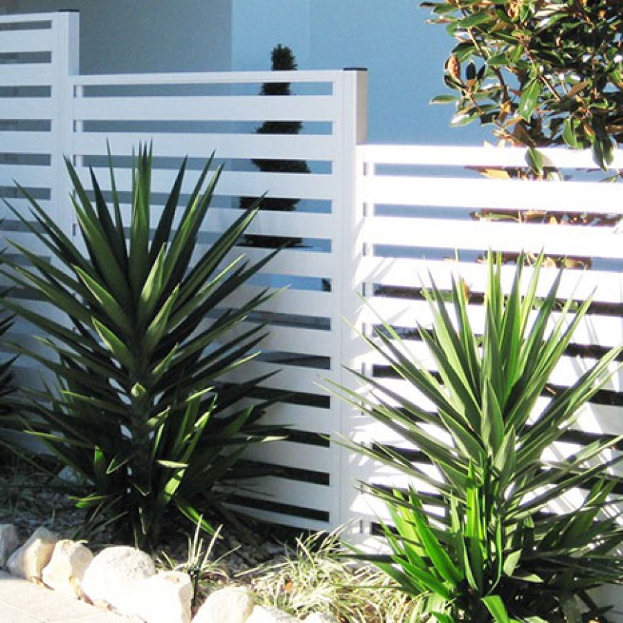 Slatted Privacy Screening